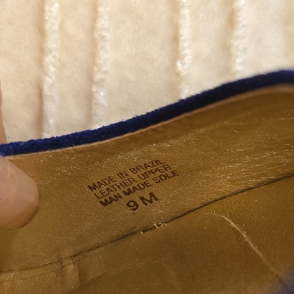 Lilly Pulitzer Blue and Gold Wedges with Elegant Design - Picture 13 of 13